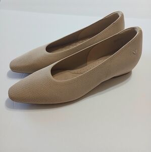 Vivaia Small Square-Toe Low Wedge Heels (Mackenzi) Women Size US 12-12.5 EU 43